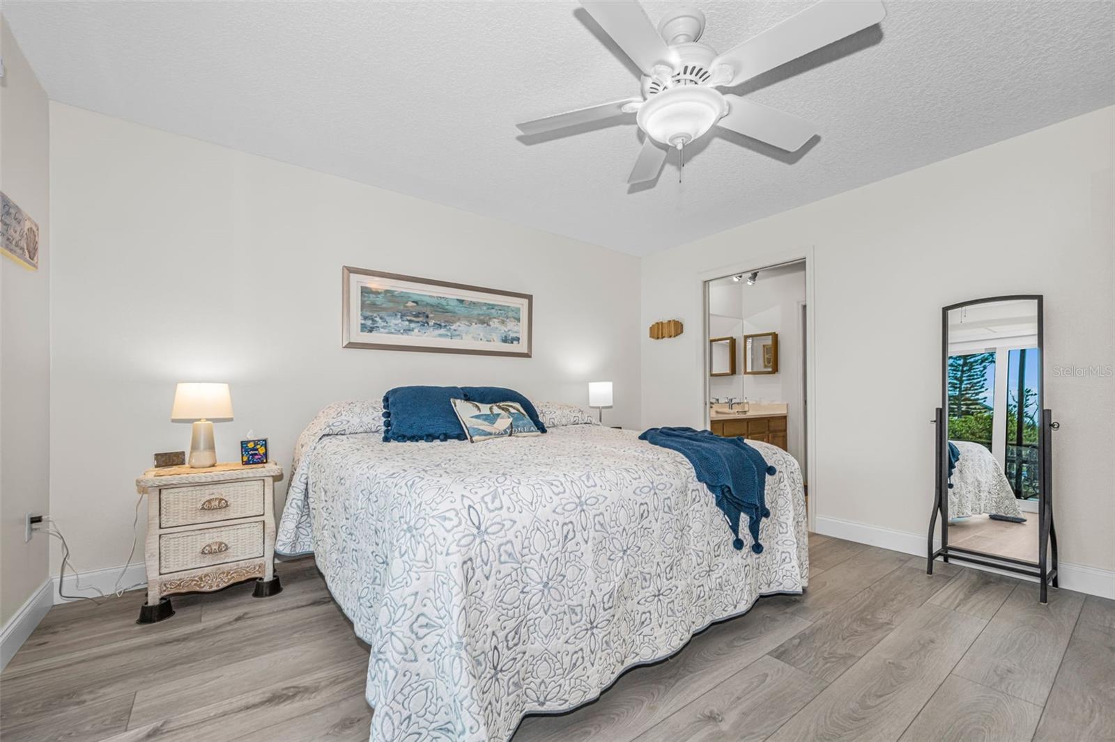 1673 SEASCAPE CIR #102 — photo 31
