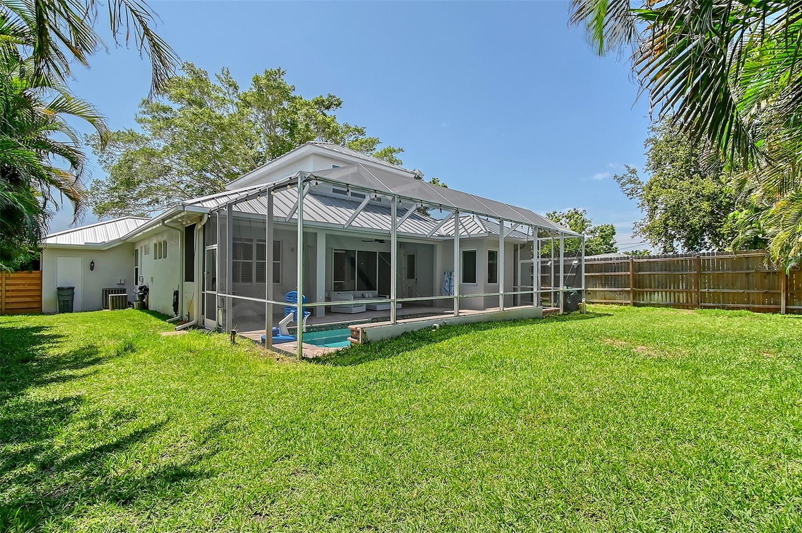 3921 MARAVIC PL — photo 30