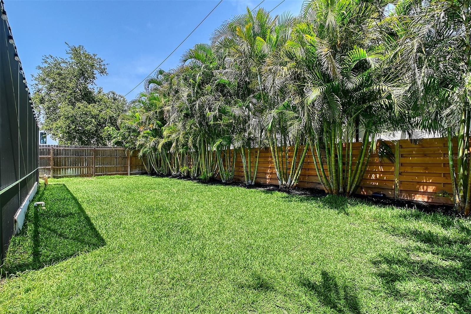 3921 MARAVIC PL — photo 31
