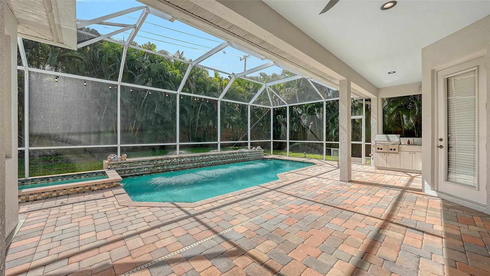 3921 MARAVIC PL — photo 27