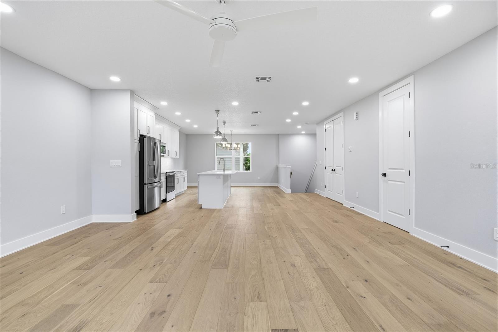 4208 W CARMEN ST #C — photo 13