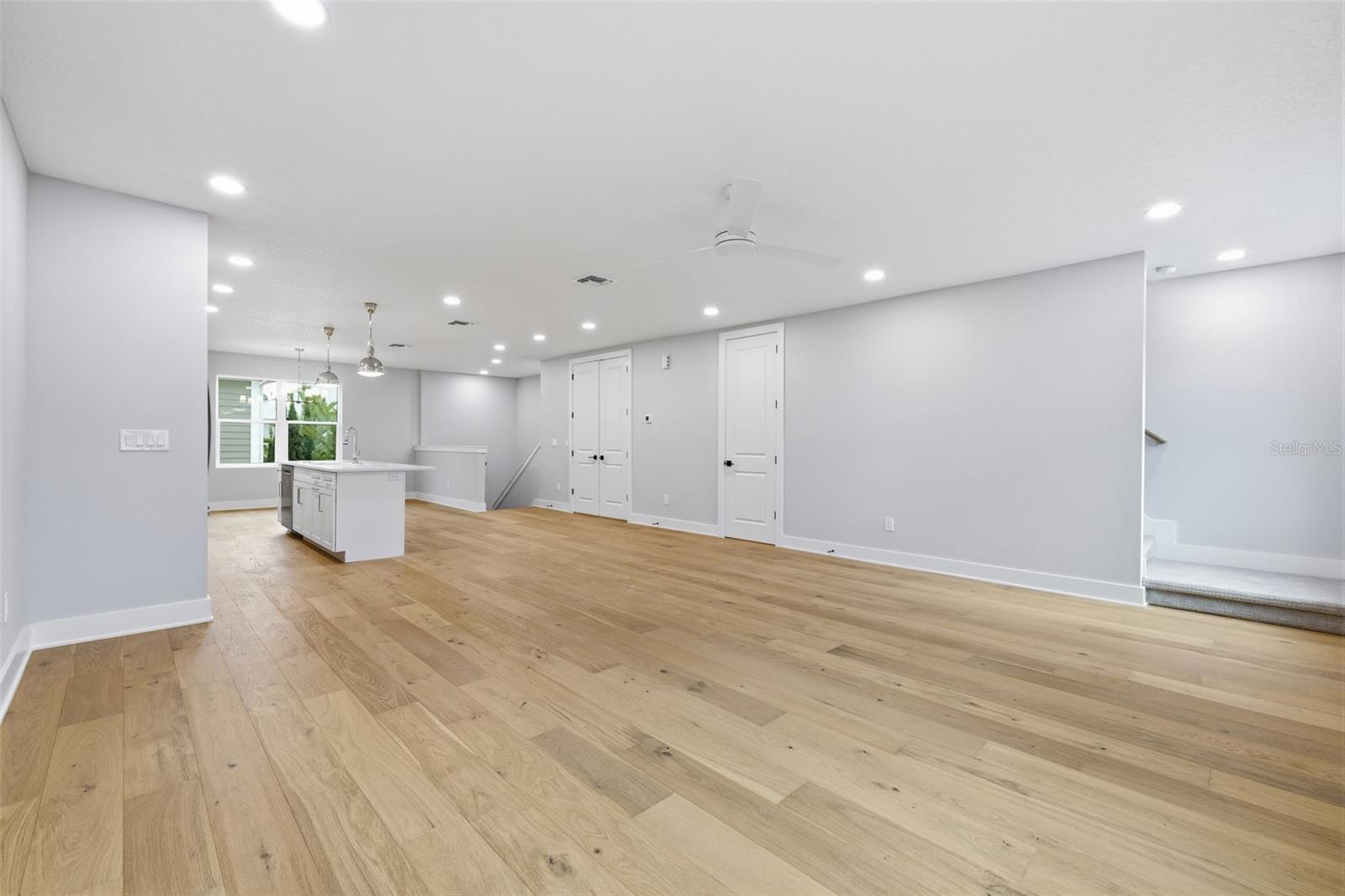 4208 W CARMEN ST #C — photo 16