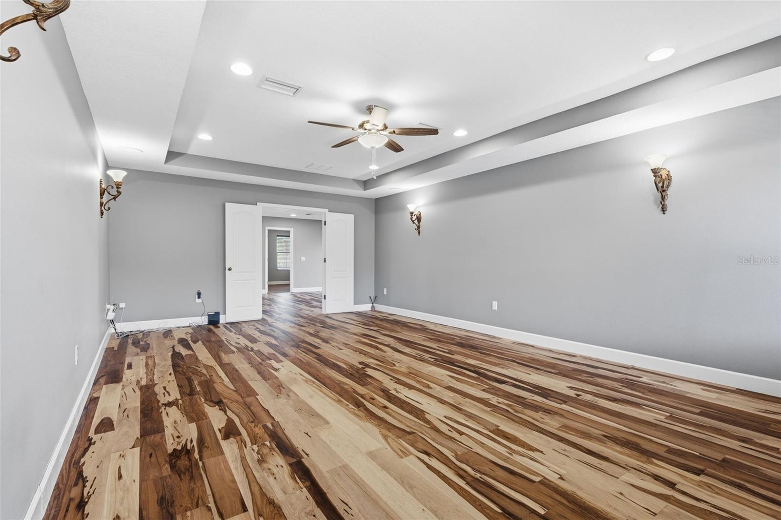 1120 MAZA PL — photo 45