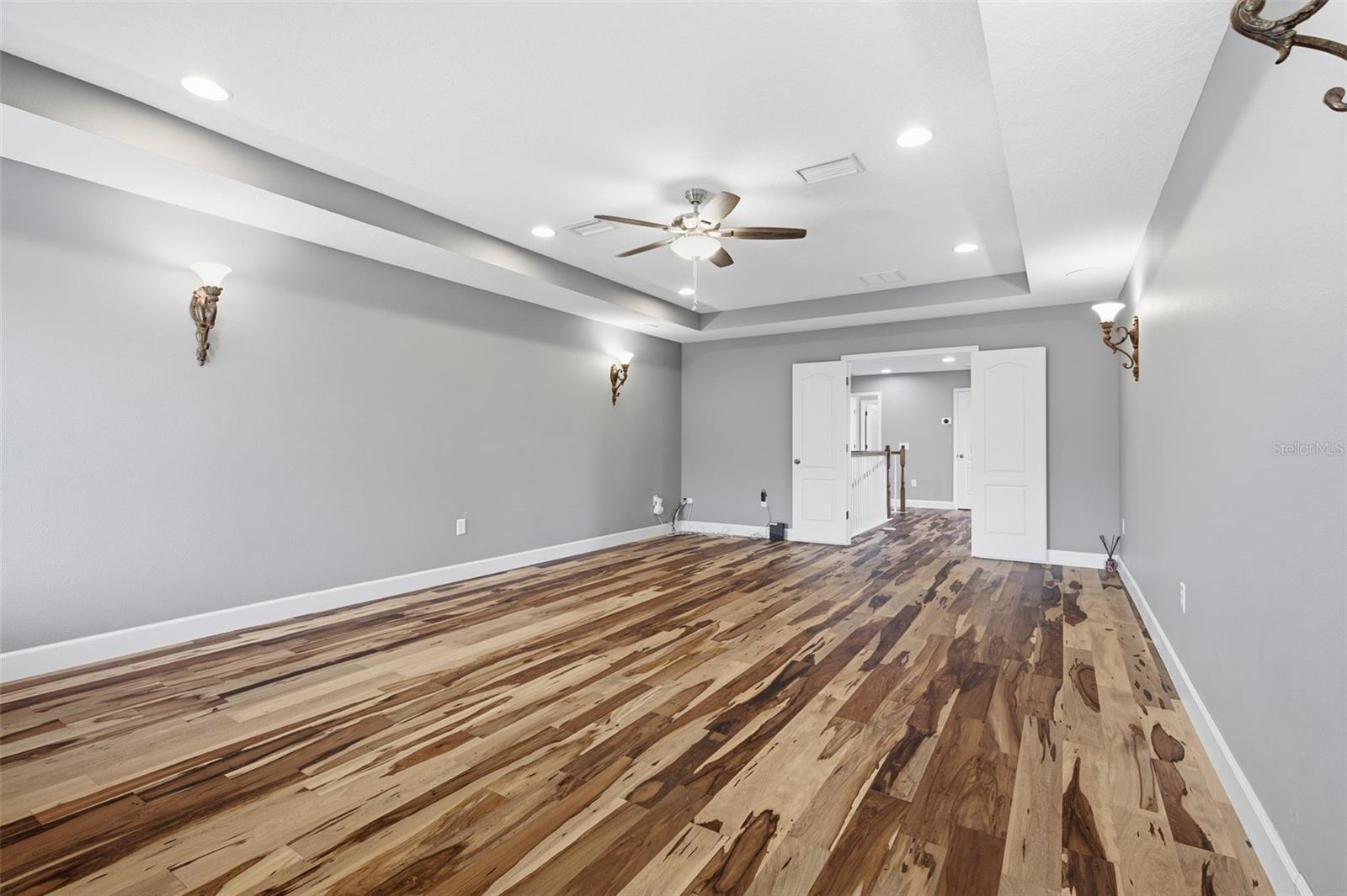 1120 MAZA PL — photo 46