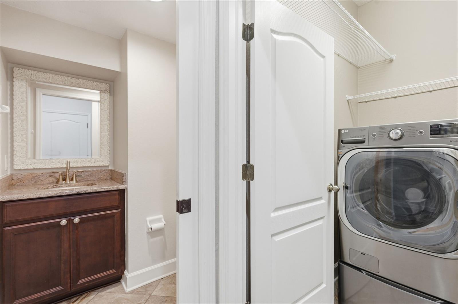 1120 MAZA PL — photo 26