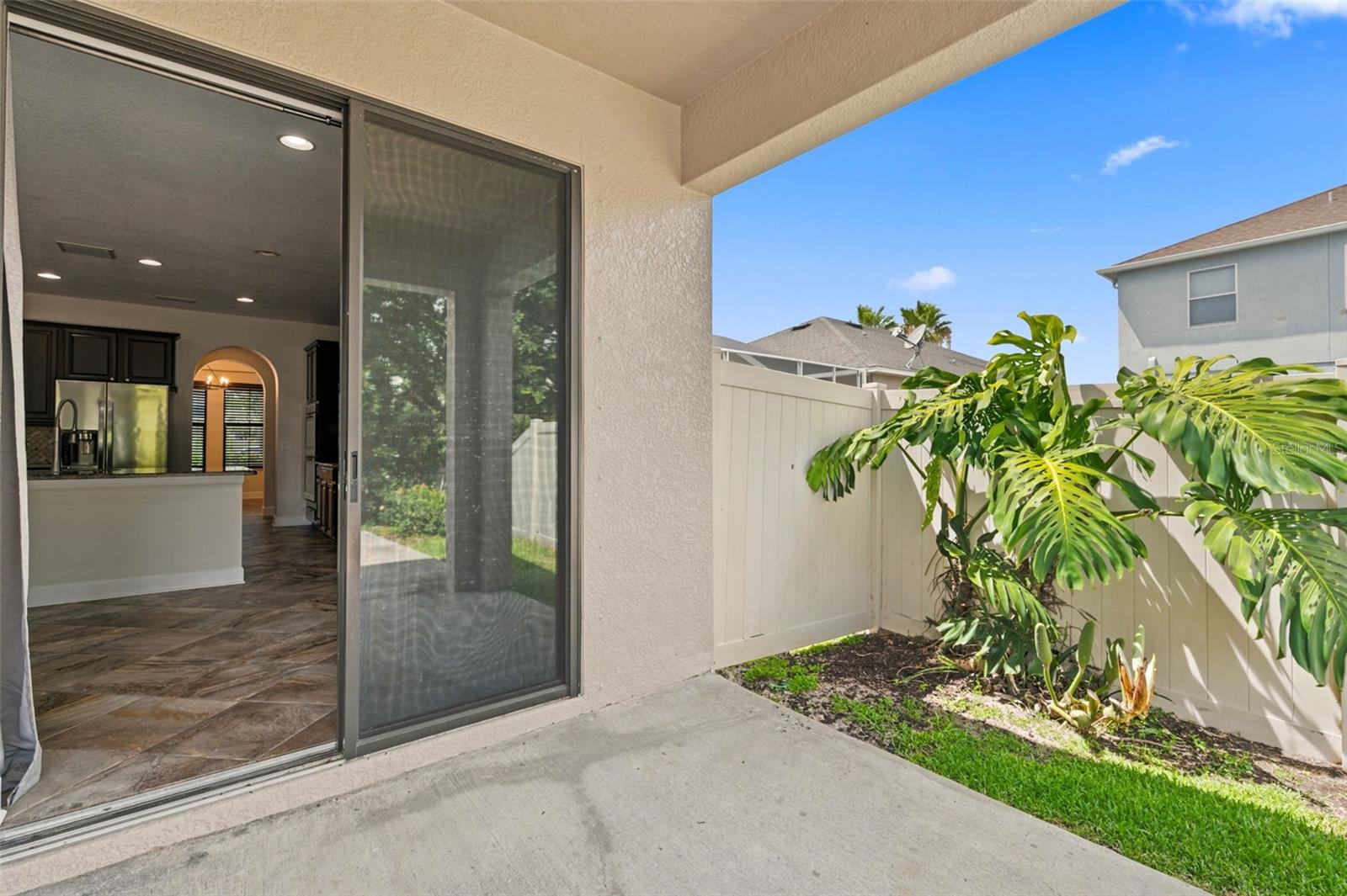 1120 MAZA PL — photo 54