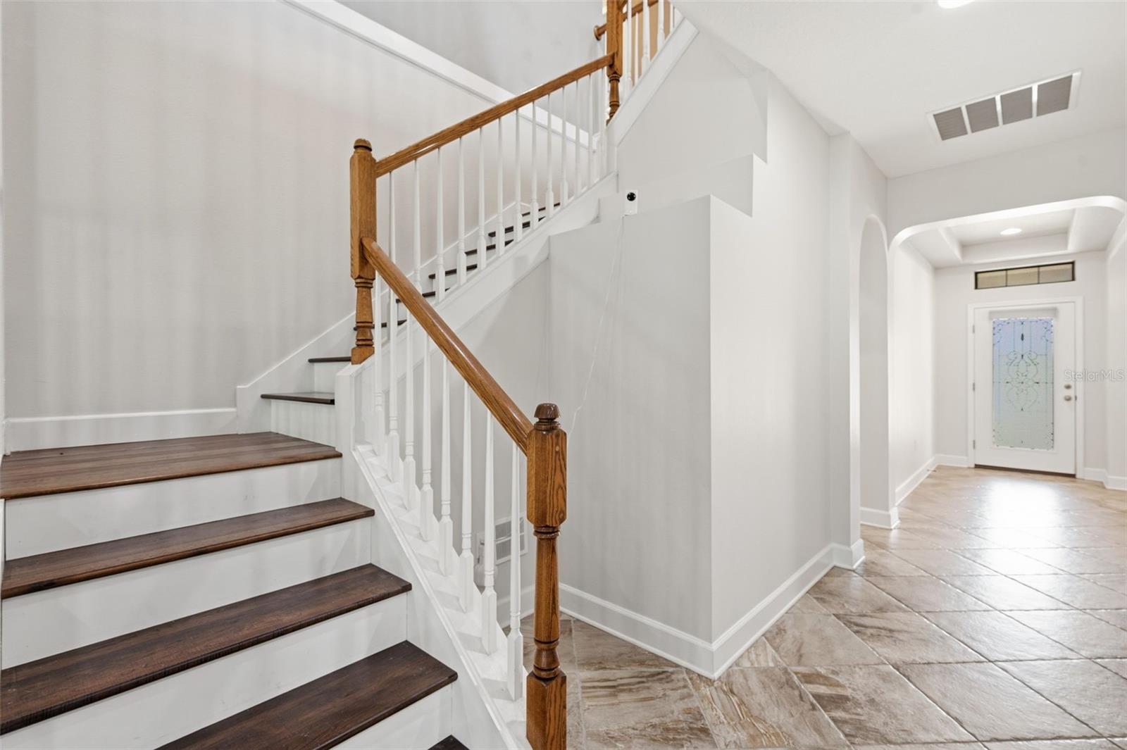1120 MAZA PL — photo 36