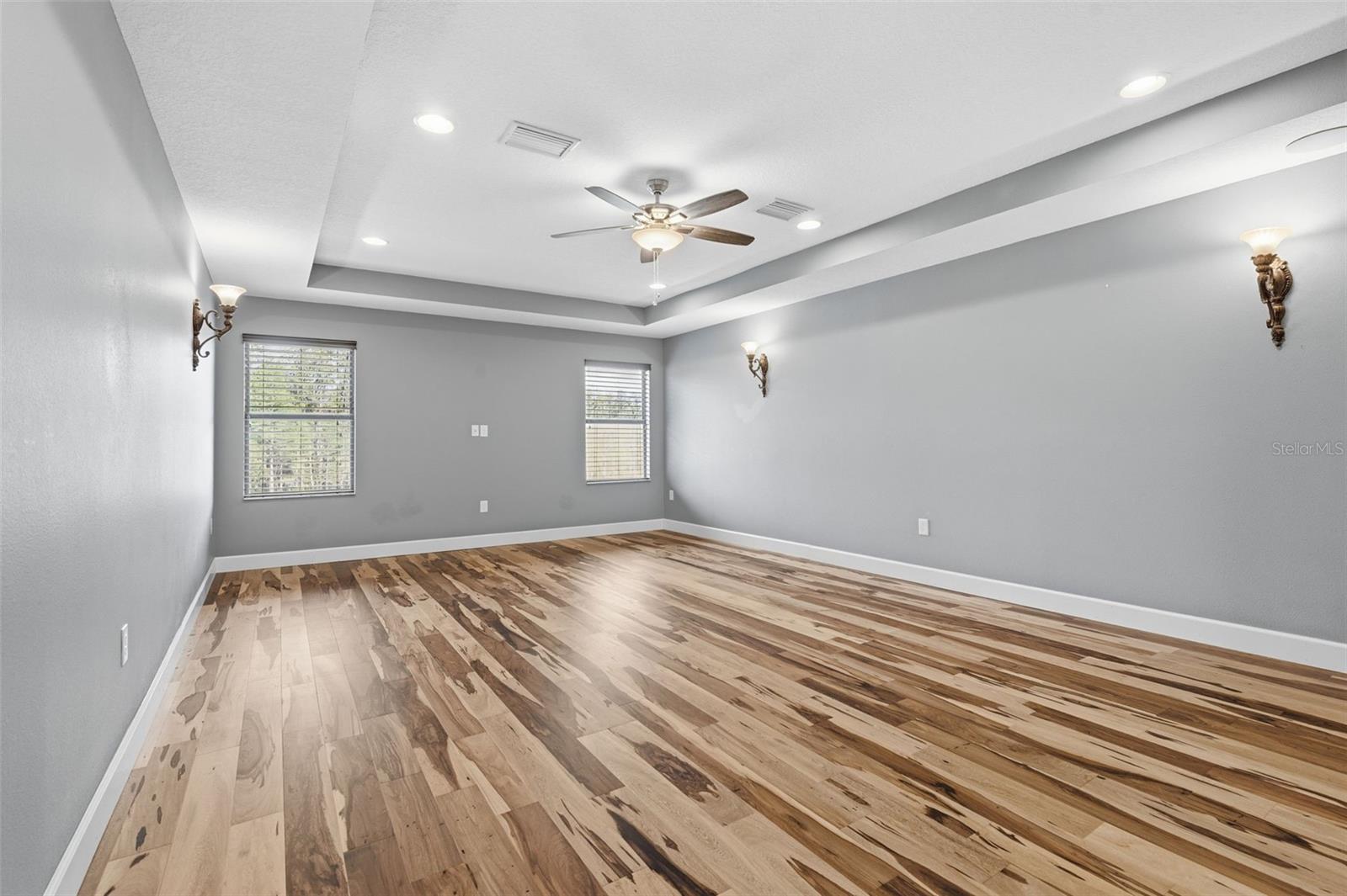 1120 MAZA PL — photo 43