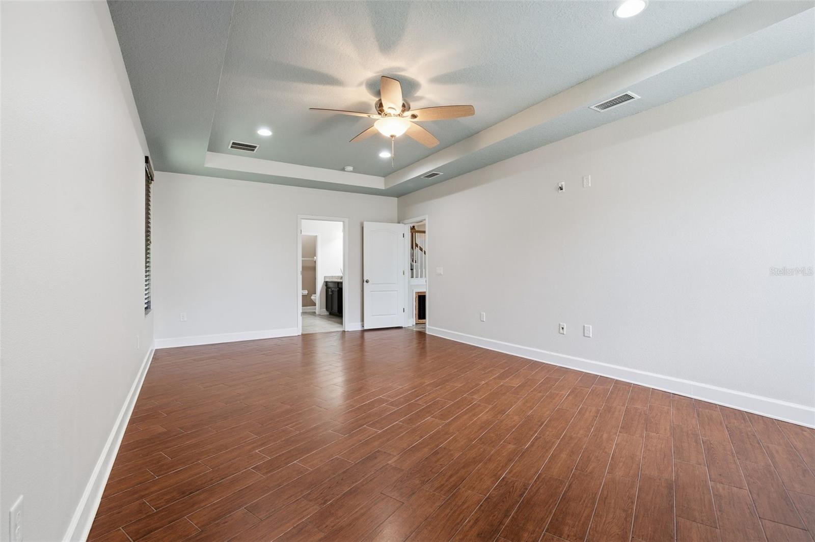 1120 MAZA PL — photo 30