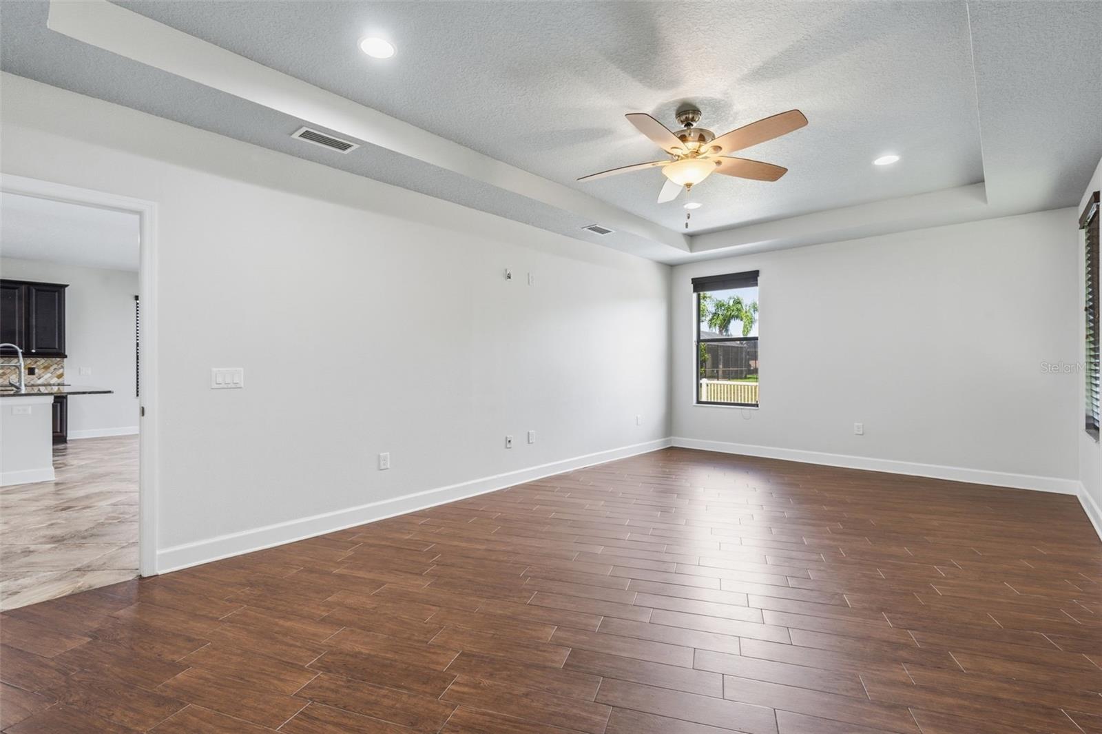 1120 MAZA PL — photo 29