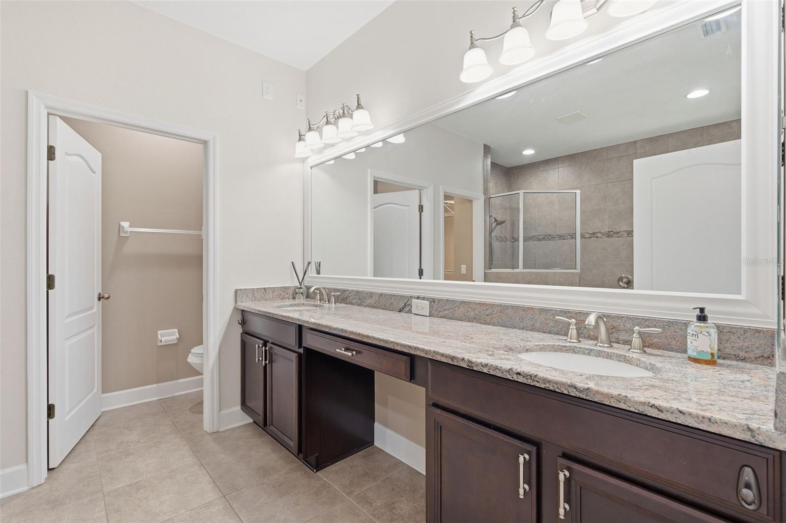 1120 MAZA PL — photo 32