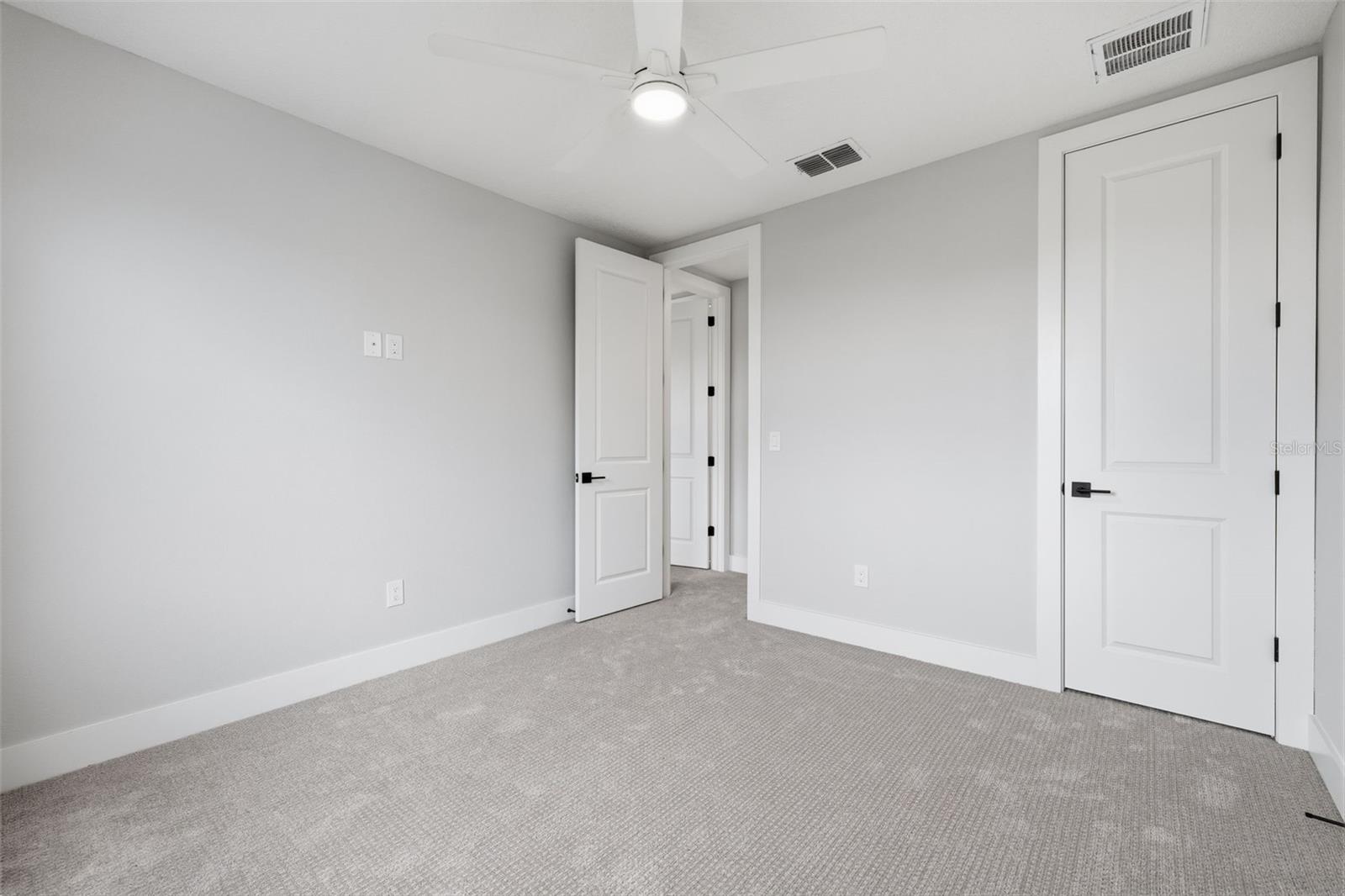 4208 W CARMEN ST #D — photo 27