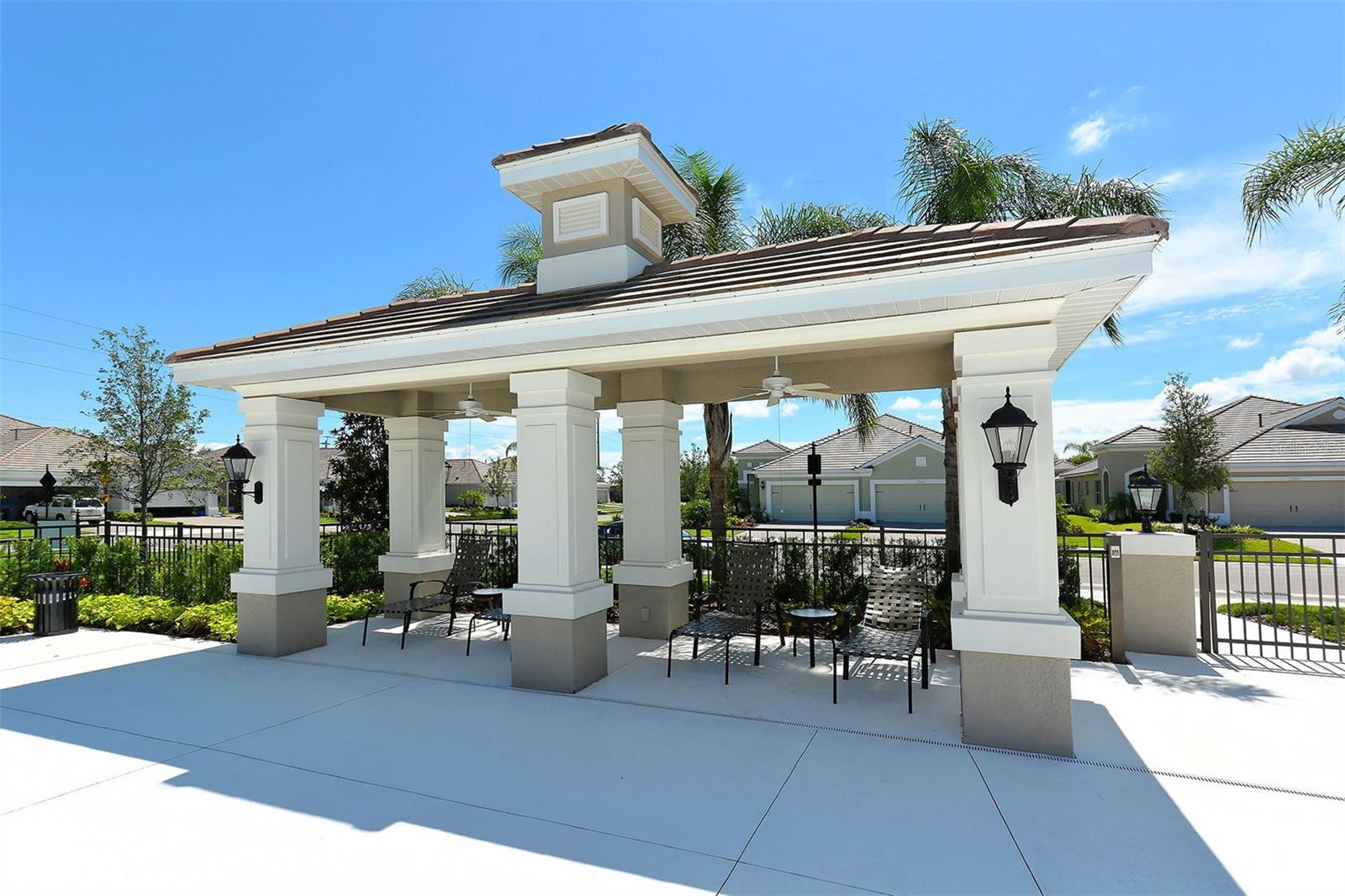 4866 MAYMONT PARK CIR — photo 41