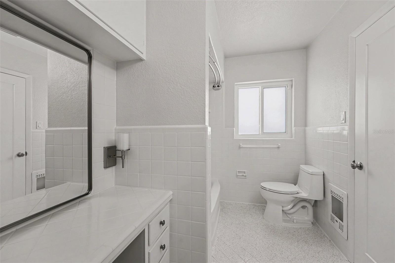 4660 22ND AVE S — photo 15