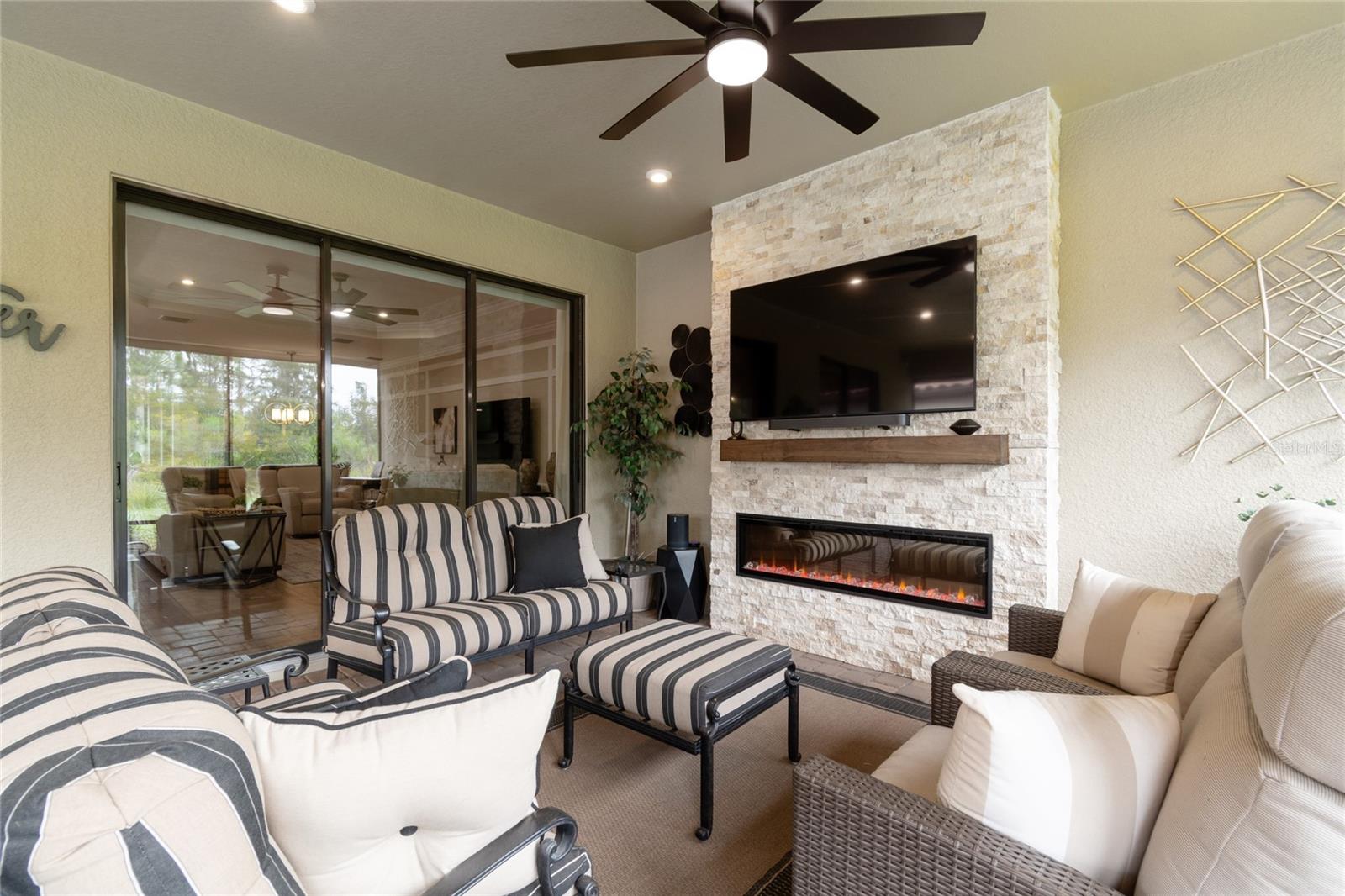 29534 GINNETTO DR — photo 75