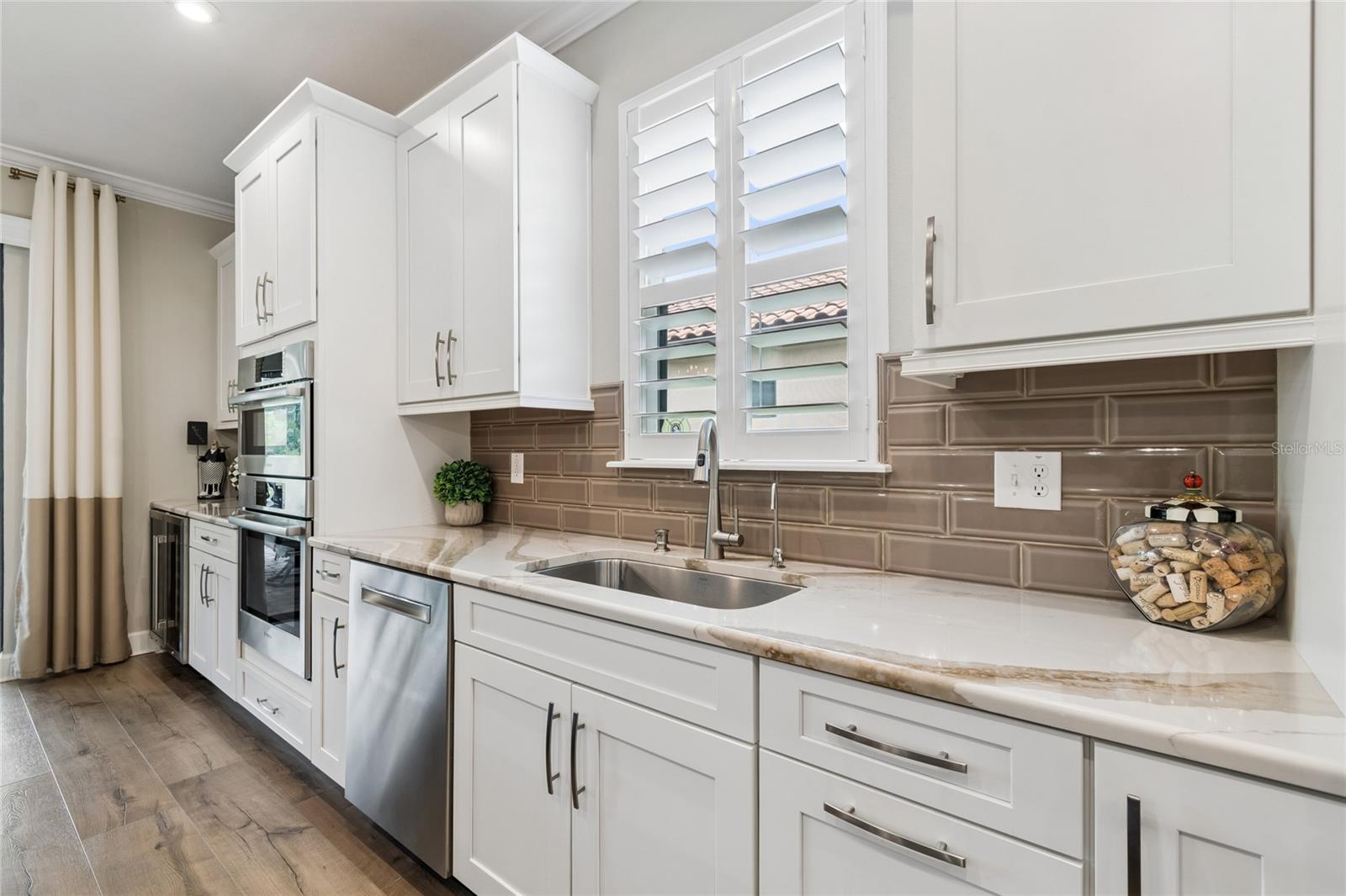 29534 GINNETTO DR — photo 8