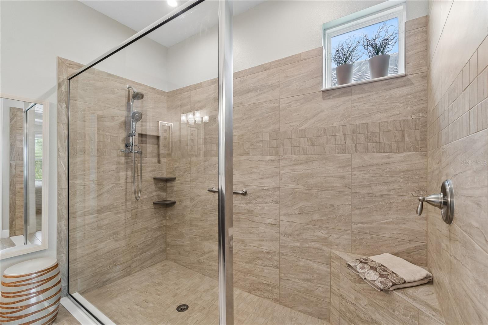 29534 GINNETTO DR — photo 23