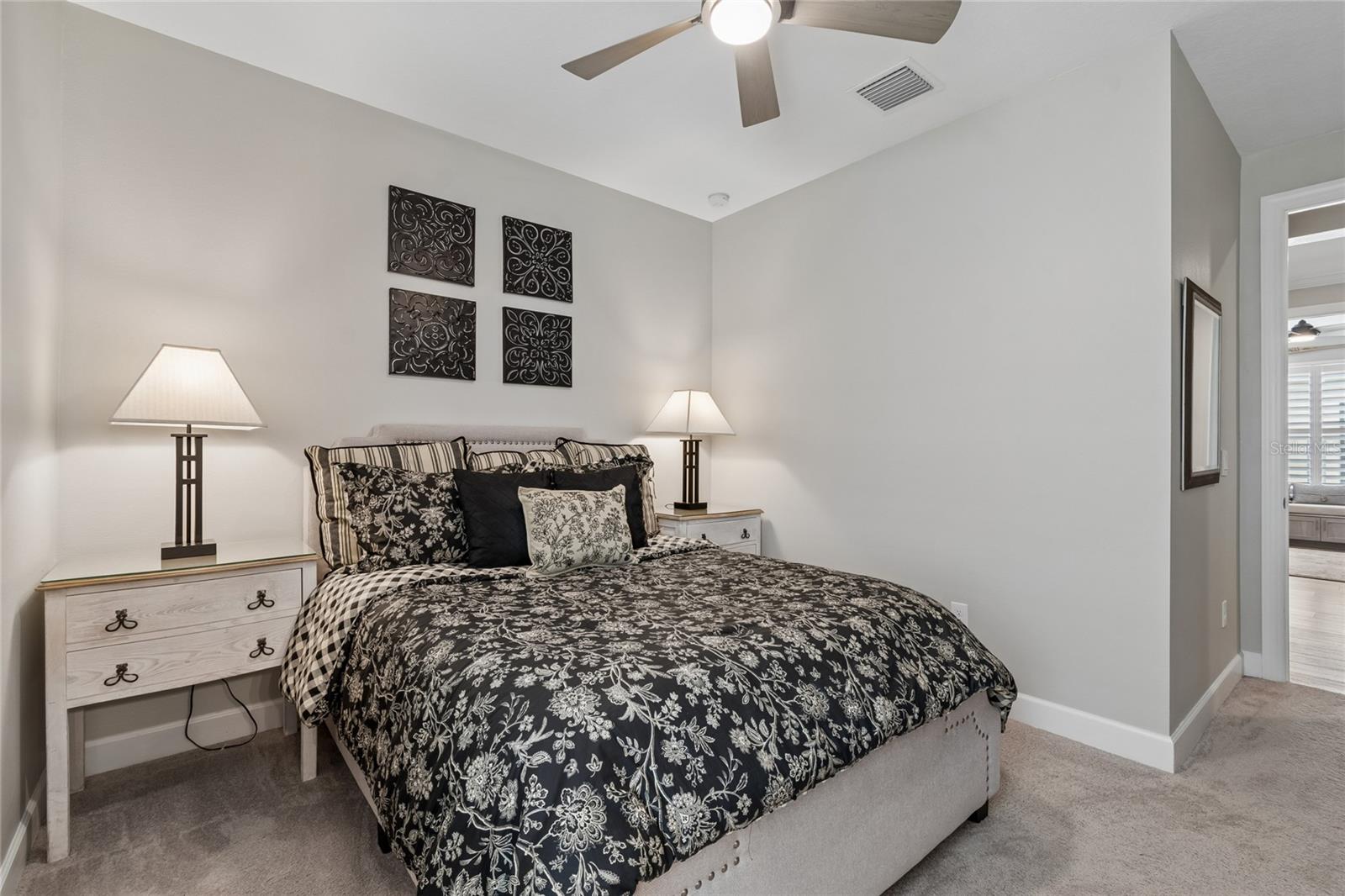 29534 GINNETTO DR — photo 36