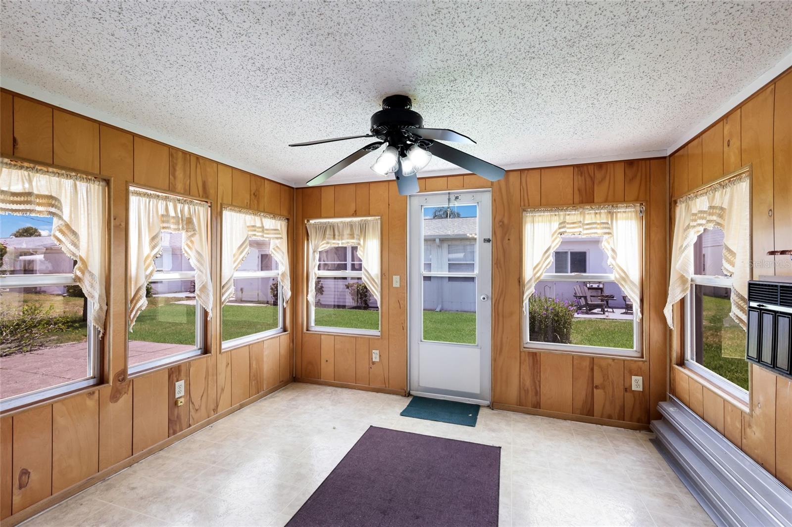 5994 HIBISCUS DR — photo 9