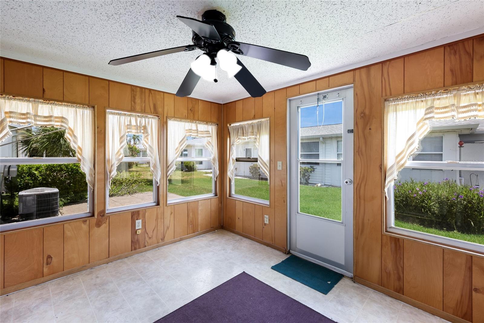 5994 HIBISCUS DR — photo 11