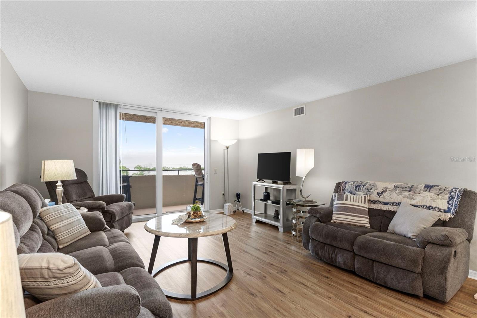 6035 SEA RANCH DR #209 — photo 2