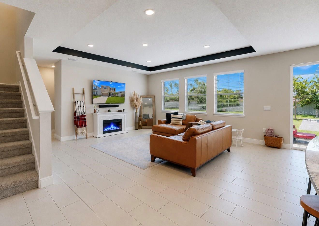 172 MANGROVE MANOR DR — photo 47