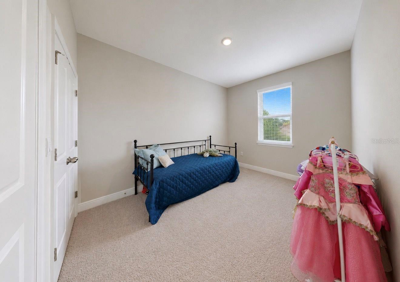 172 MANGROVE MANOR DR — photo 24
