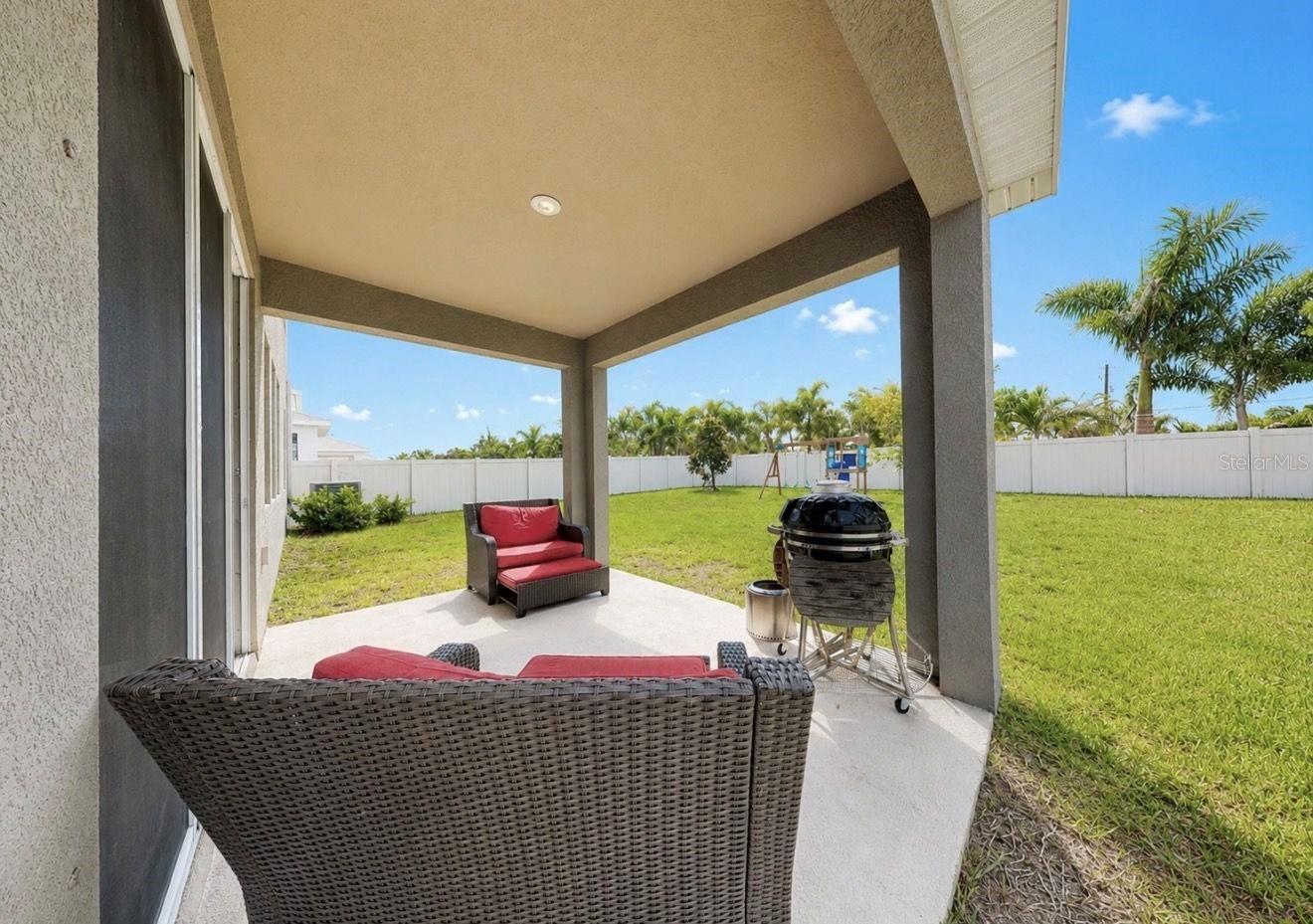 172 MANGROVE MANOR DR — photo 34