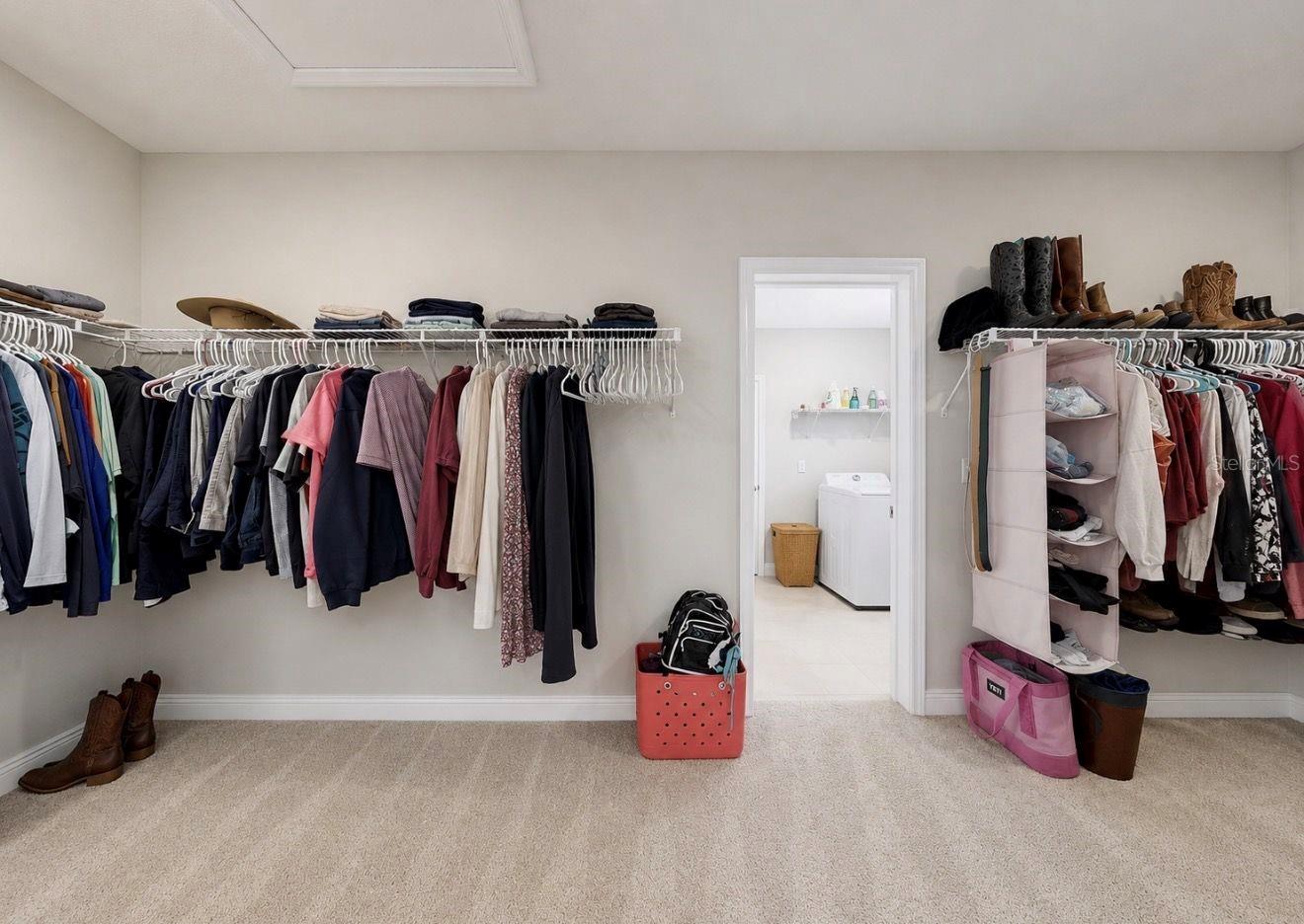 172 MANGROVE MANOR DR — photo 32