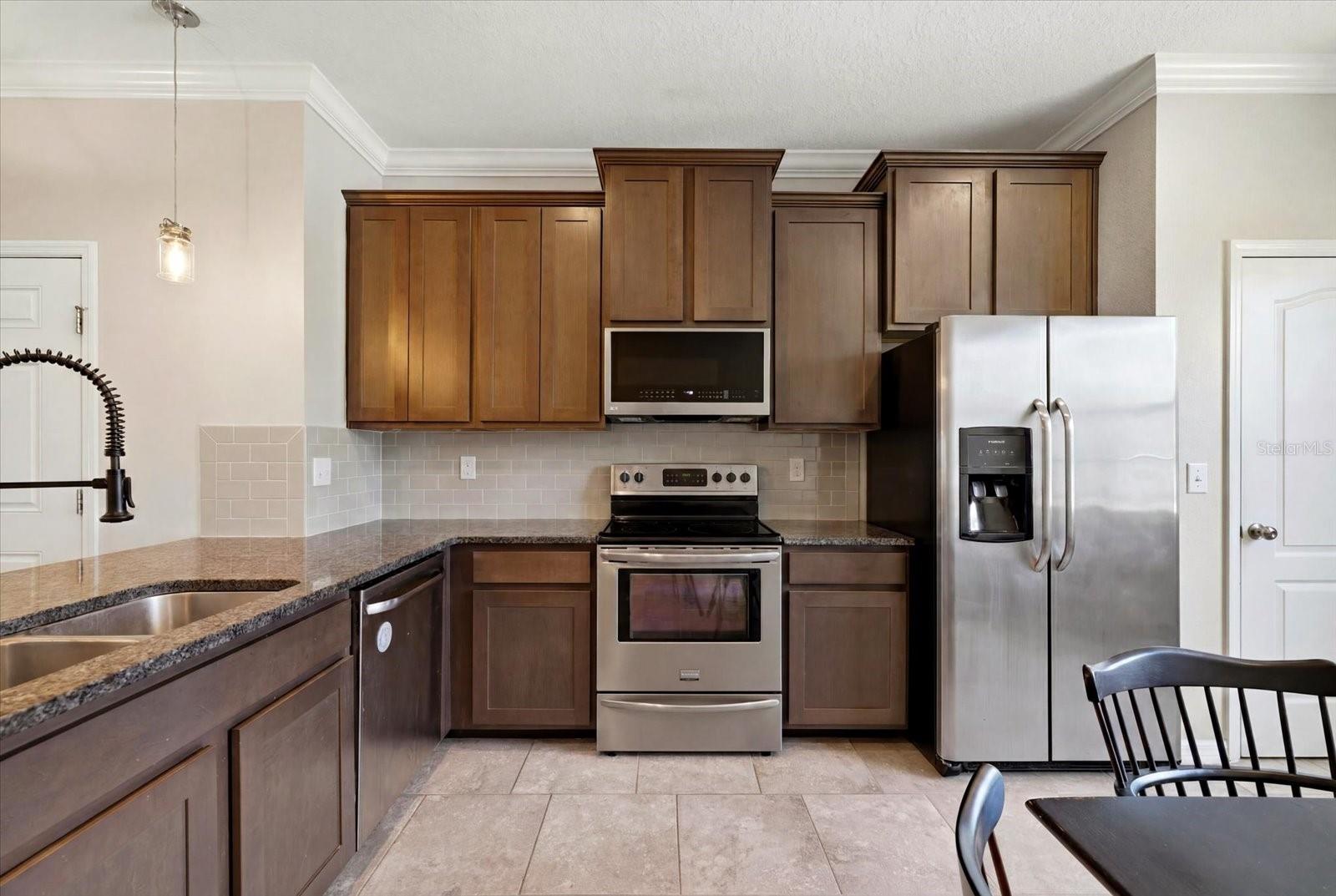 6453 BAYTOWN DR — photo 12