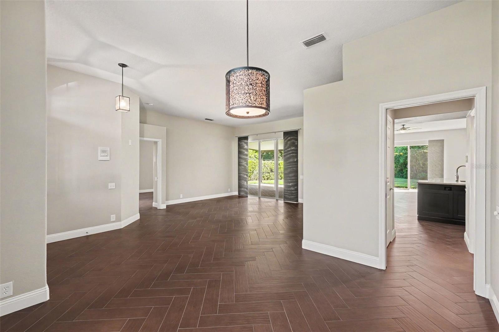 11920 OAK RIDGE DR — photo 4