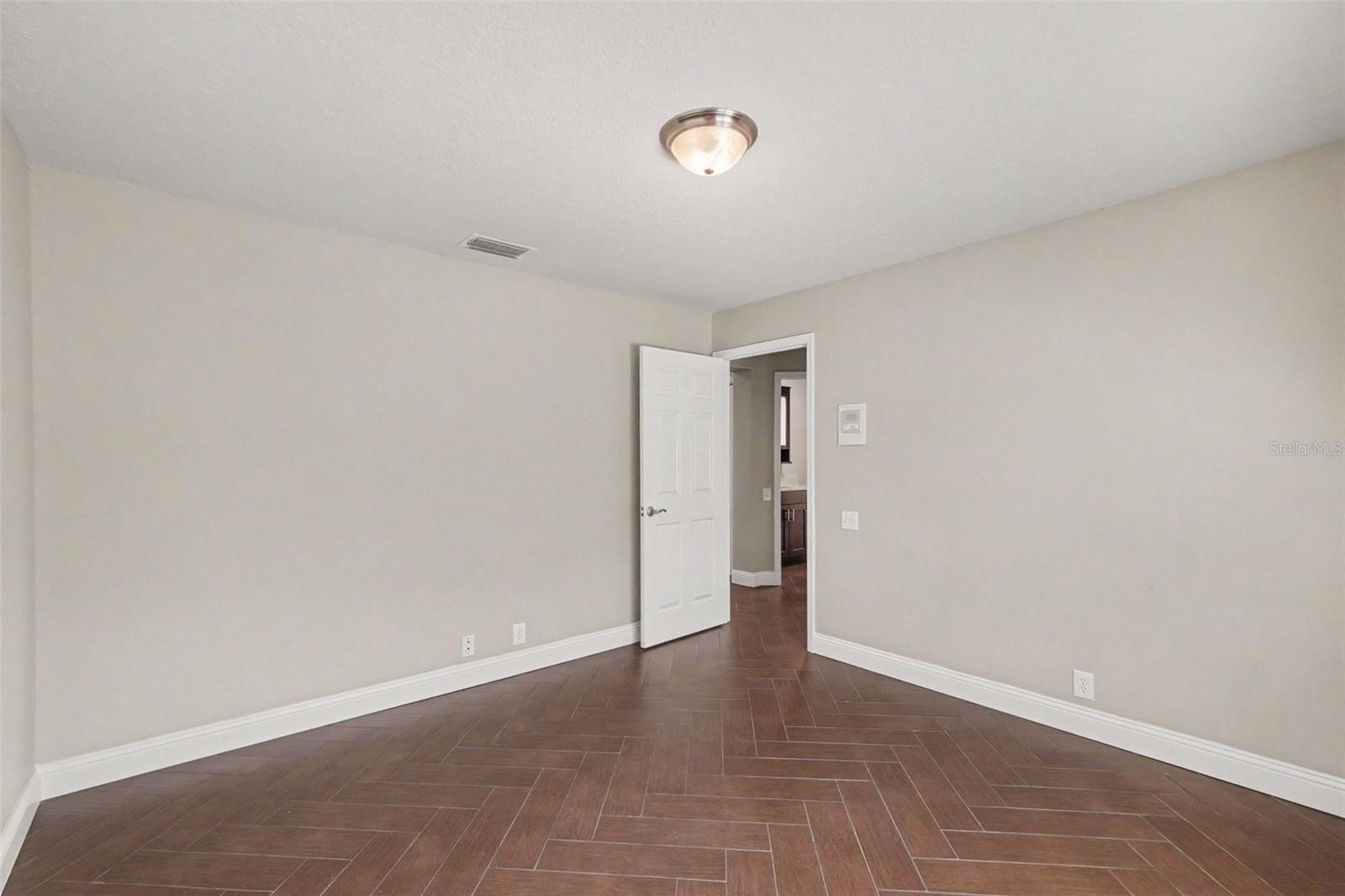 11920 OAK RIDGE DR — photo 20
