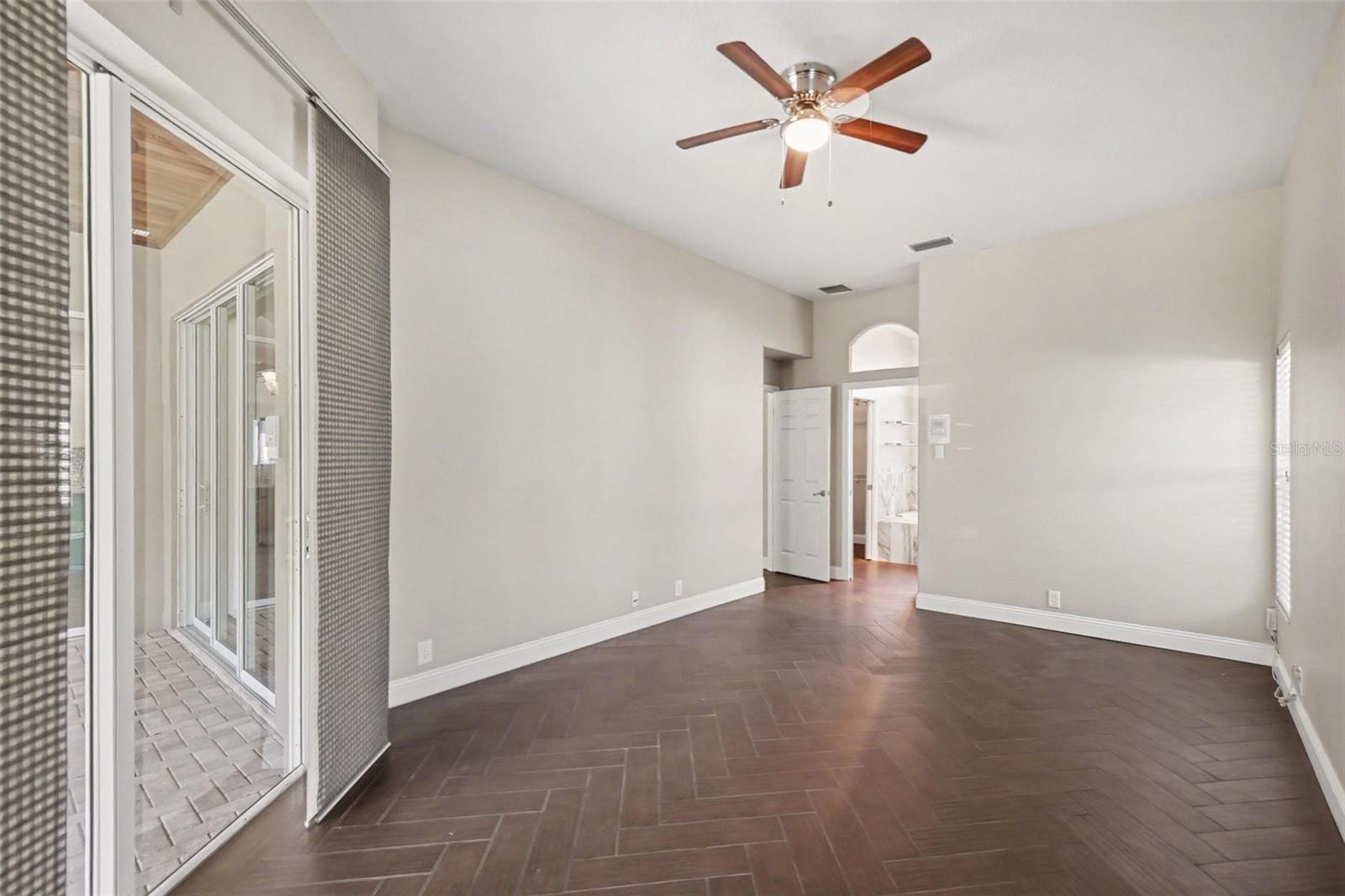 11920 OAK RIDGE DR — photo 16