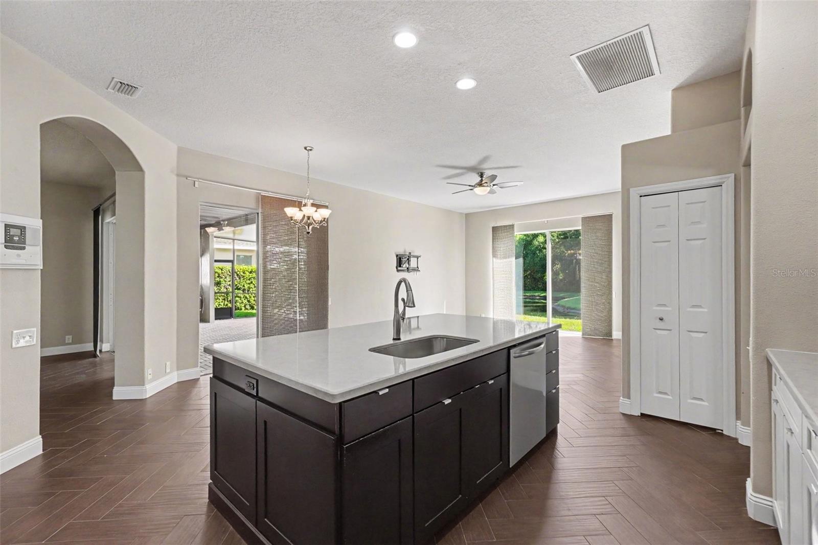 11920 OAK RIDGE DR — photo 11