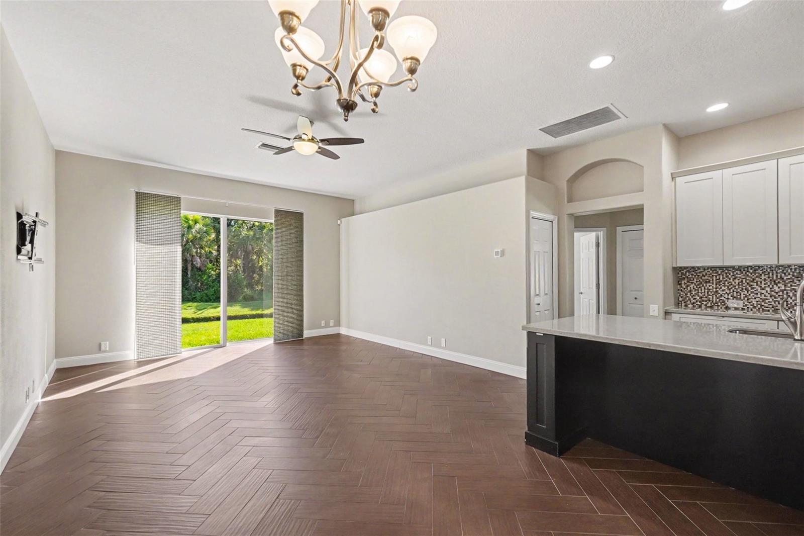 11920 OAK RIDGE DR — photo 8