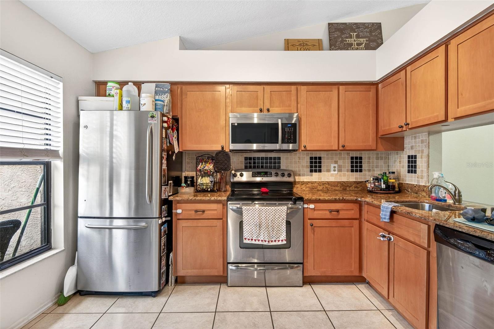 3409 HILL MOOR DR — photo 6