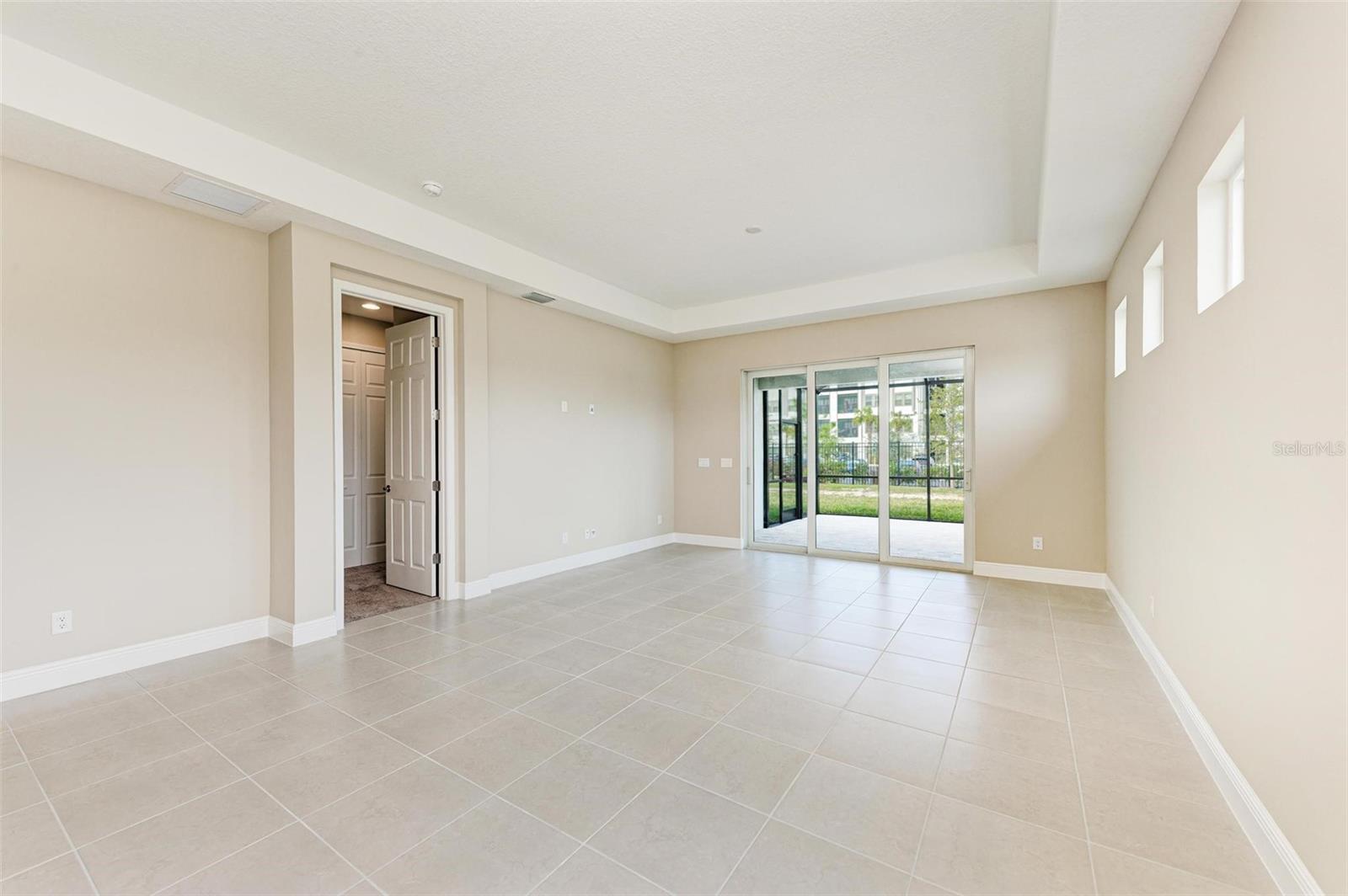149 OKEEFFE CIR — photo 13