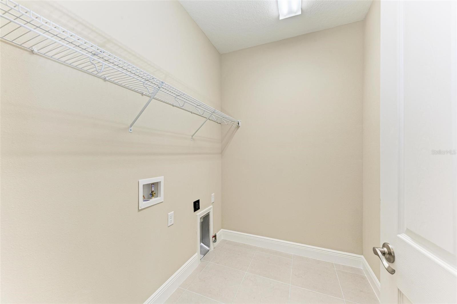 149 OKEEFFE CIR — photo 30