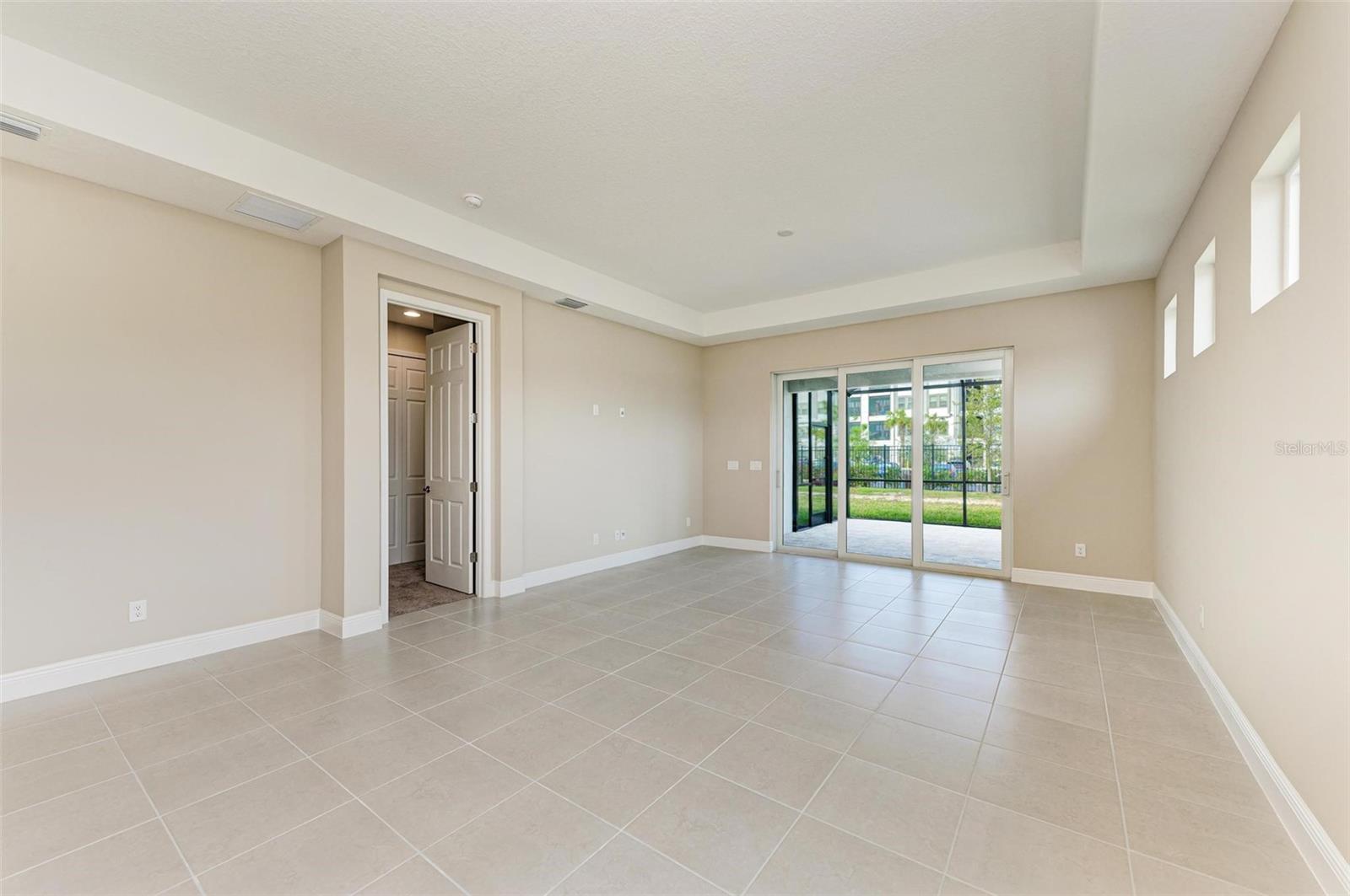149 OKEEFFE CIR — photo 11