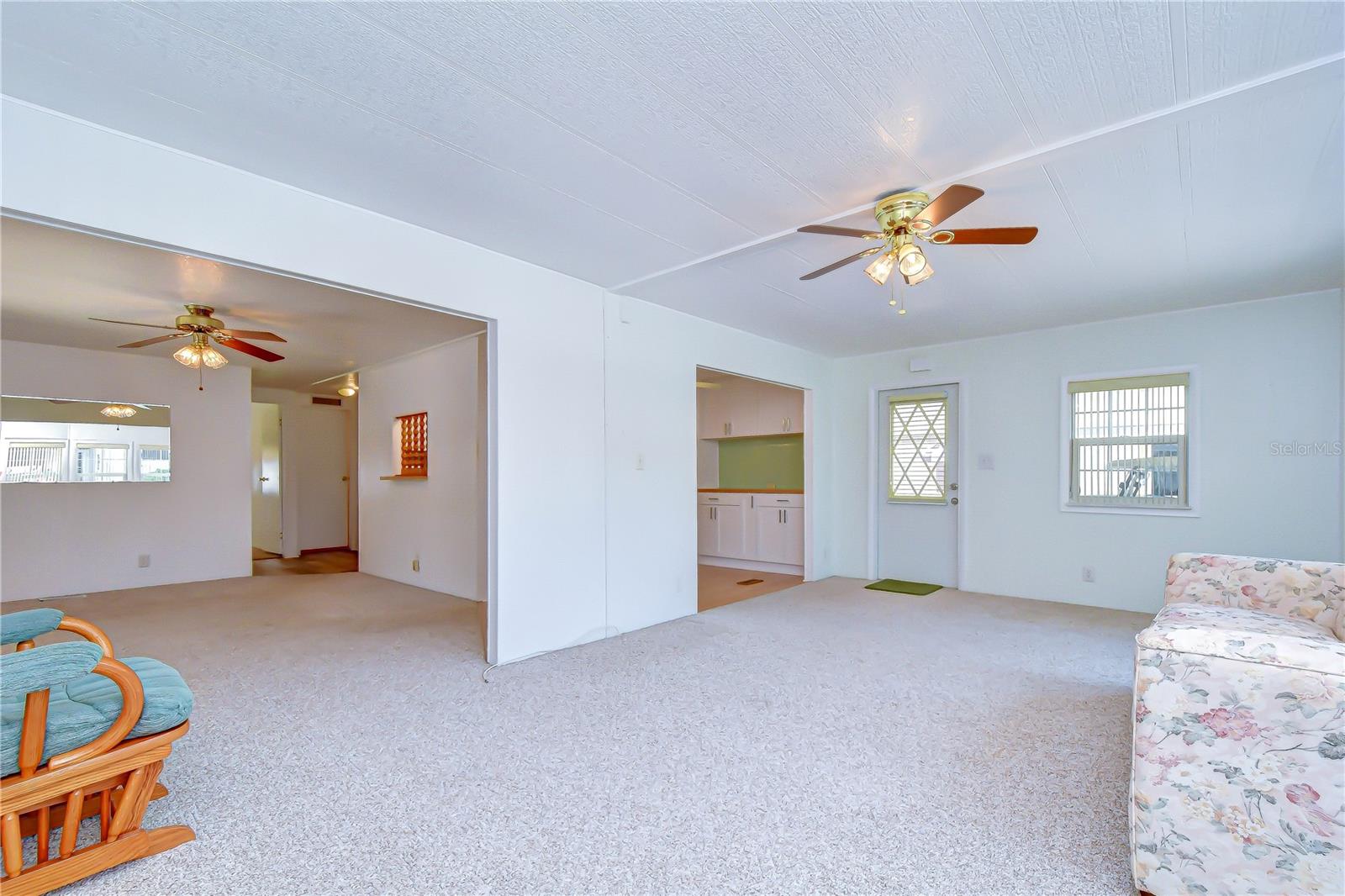 37816 BARCELONA AVE — photo 12