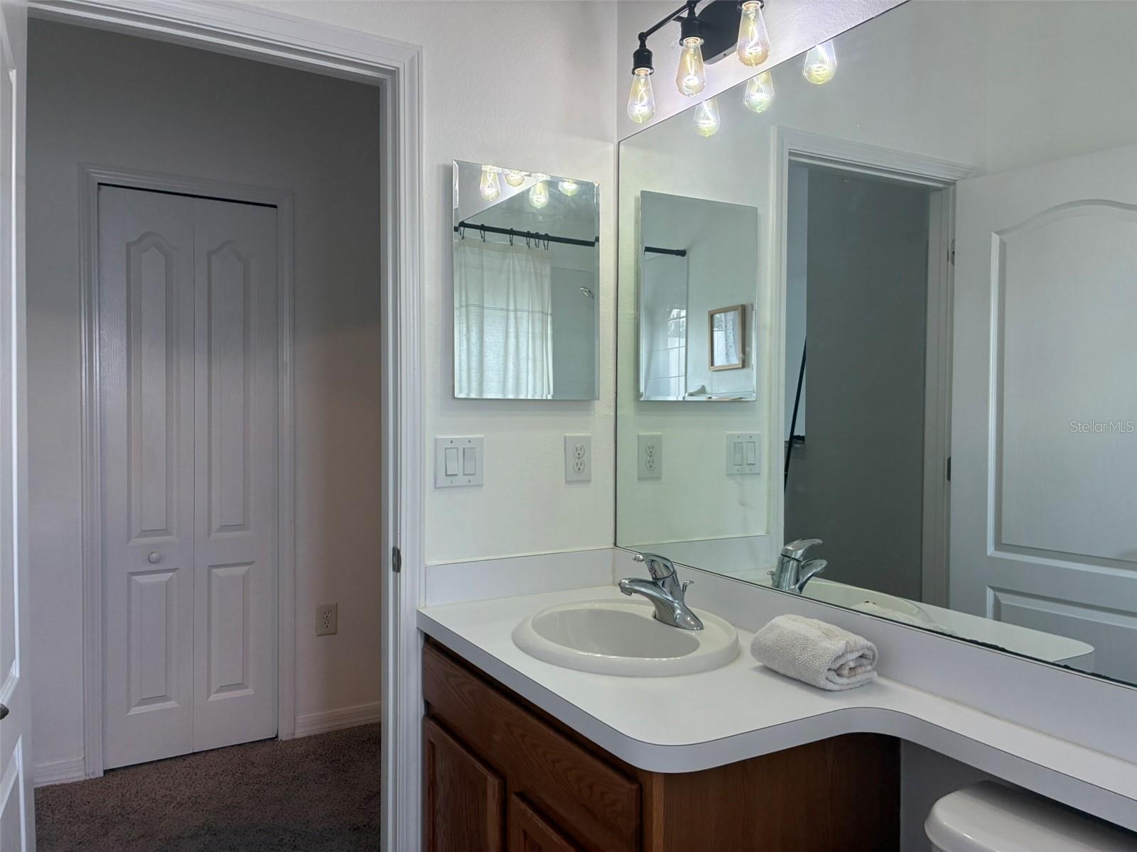 8026 CARRIAGE POINTE DRIVE — photo 35