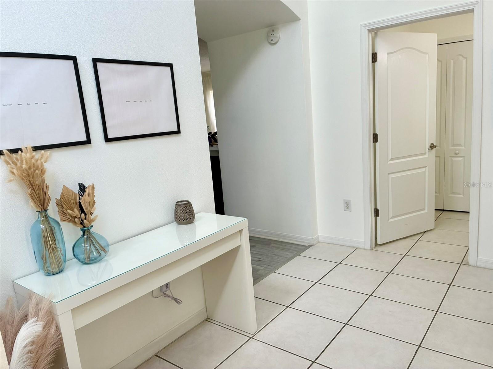 8026 CARRIAGE POINTE DRIVE — photo 16