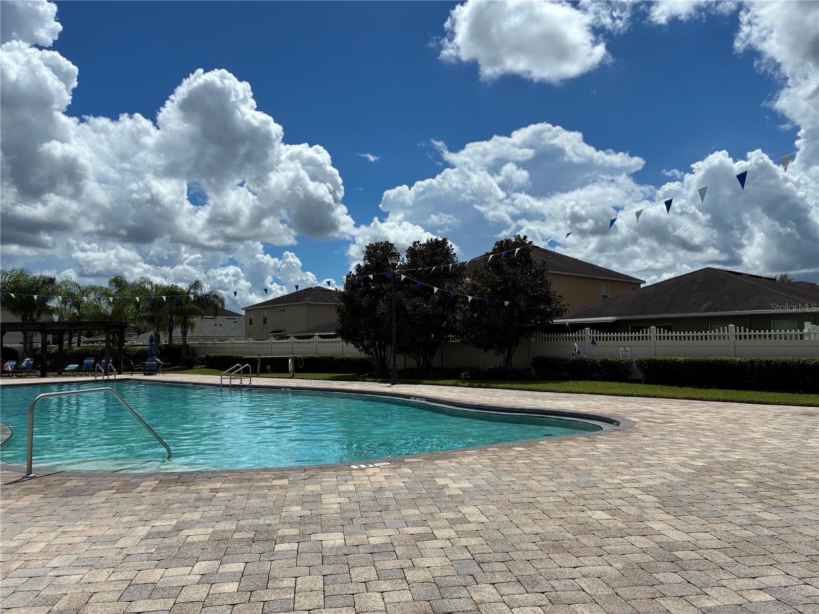 8026 CARRIAGE POINTE DRIVE — photo 50