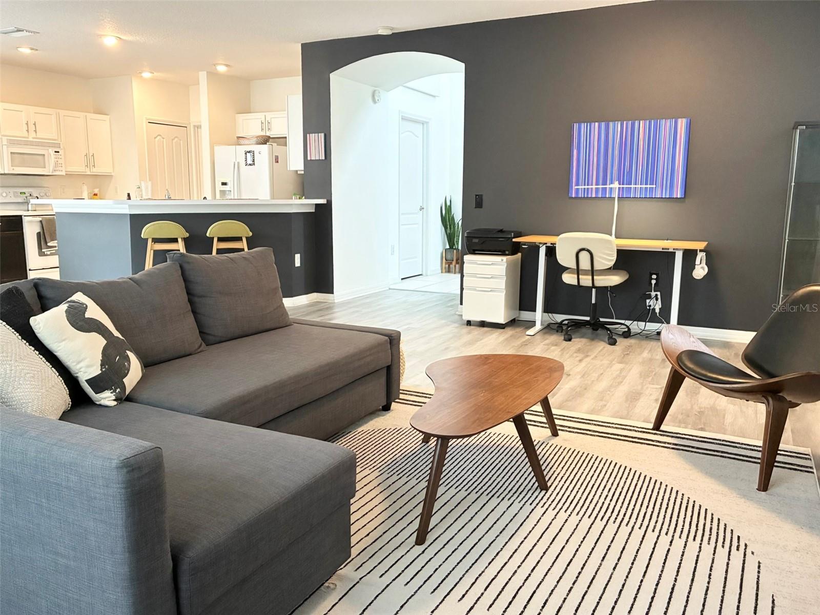 8026 CARRIAGE POINTE DRIVE — photo 10