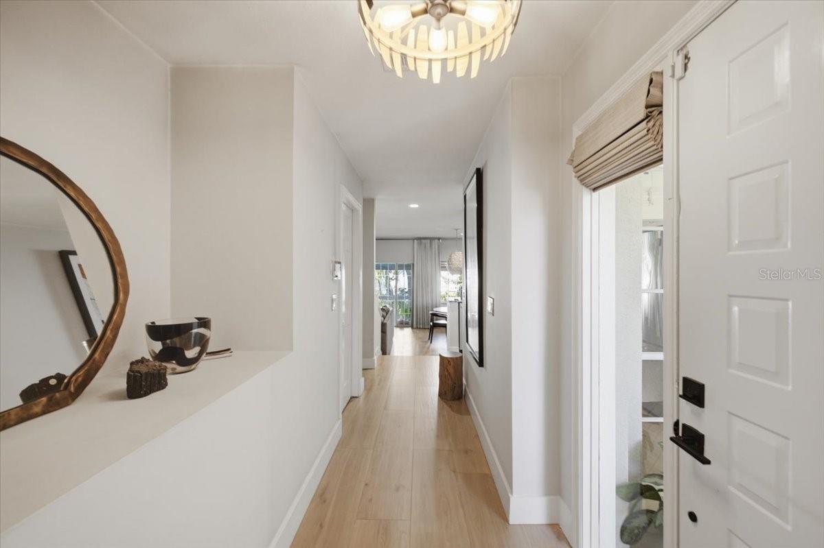 5103 S JULES VERNE CT — photo 8