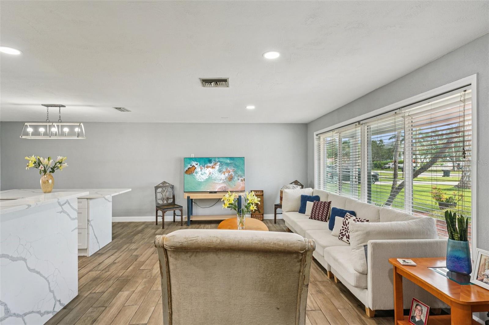 6010 BAYOU GRANDE BLVD NE — photo 8