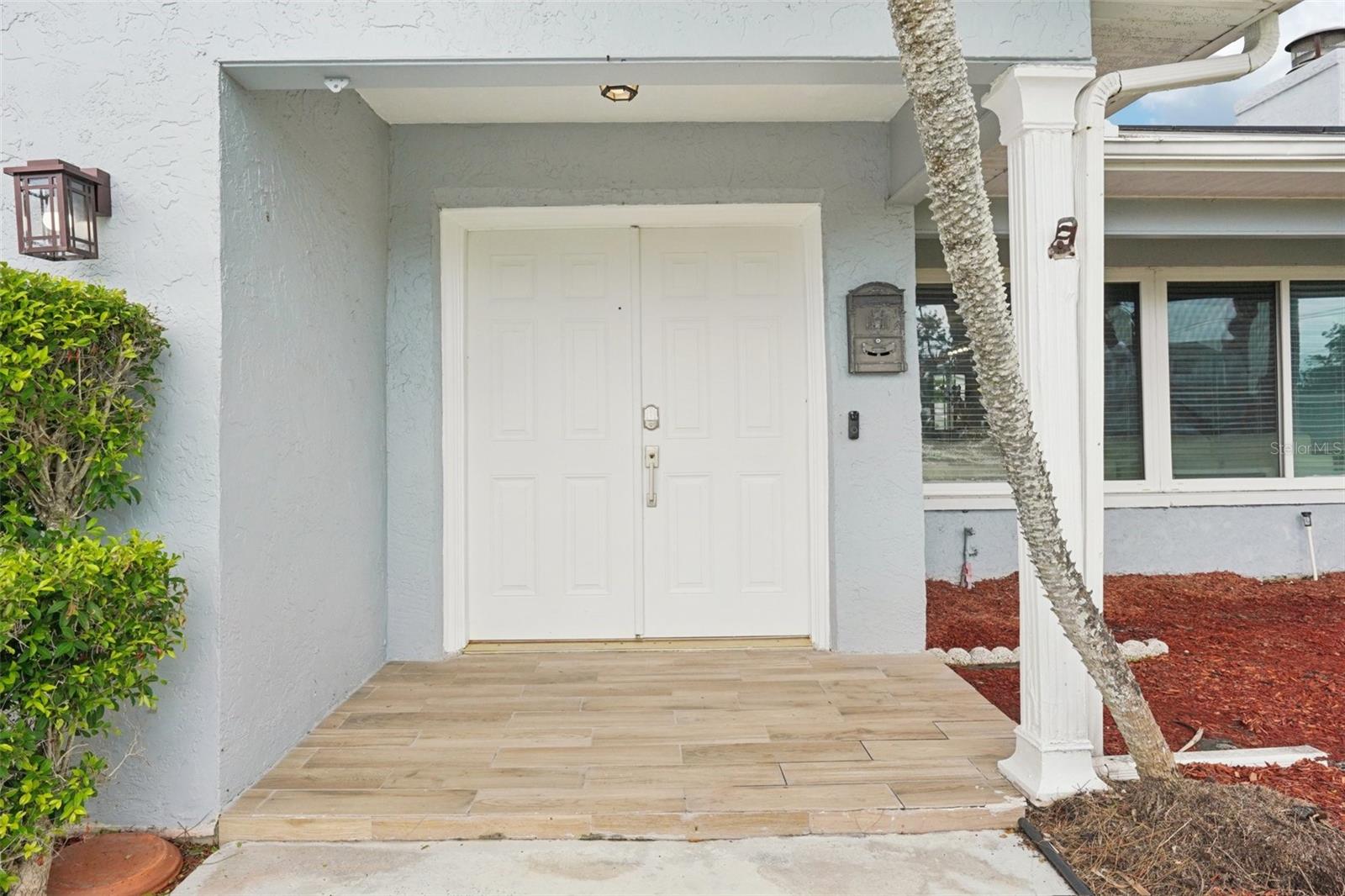 6010 BAYOU GRANDE BLVD NE — photo 3