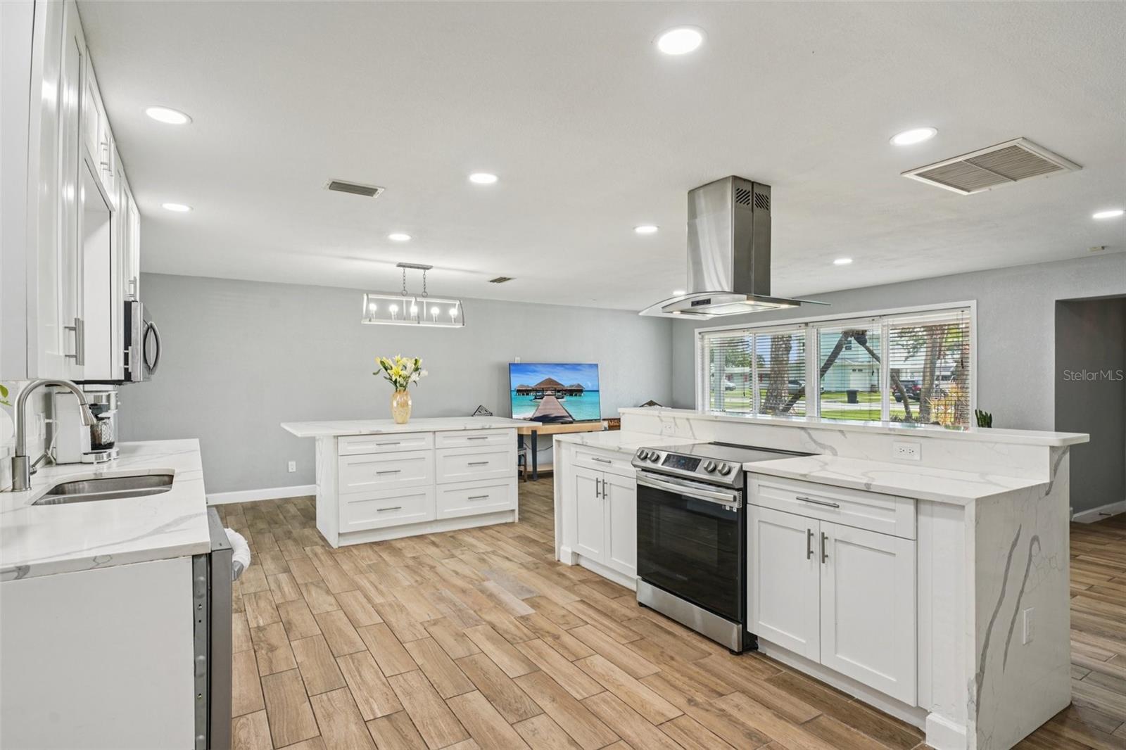 6010 BAYOU GRANDE BLVD NE — photo 28