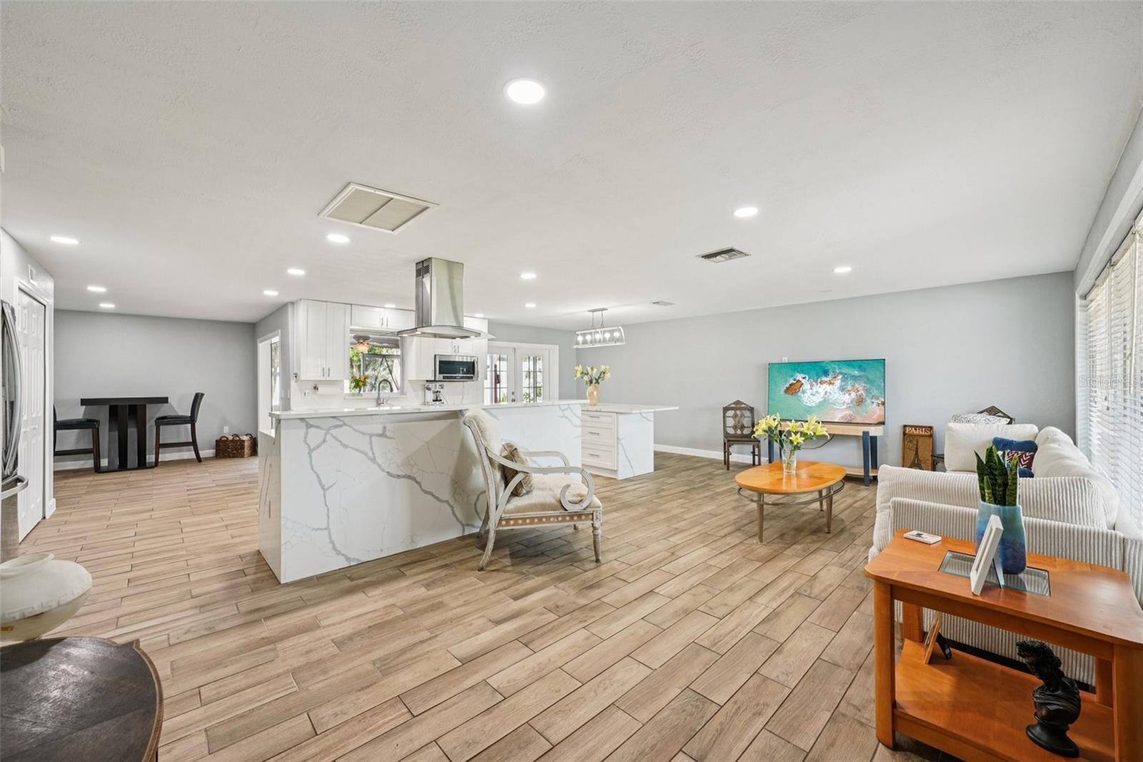 6010 BAYOU GRANDE BLVD NE — photo 11