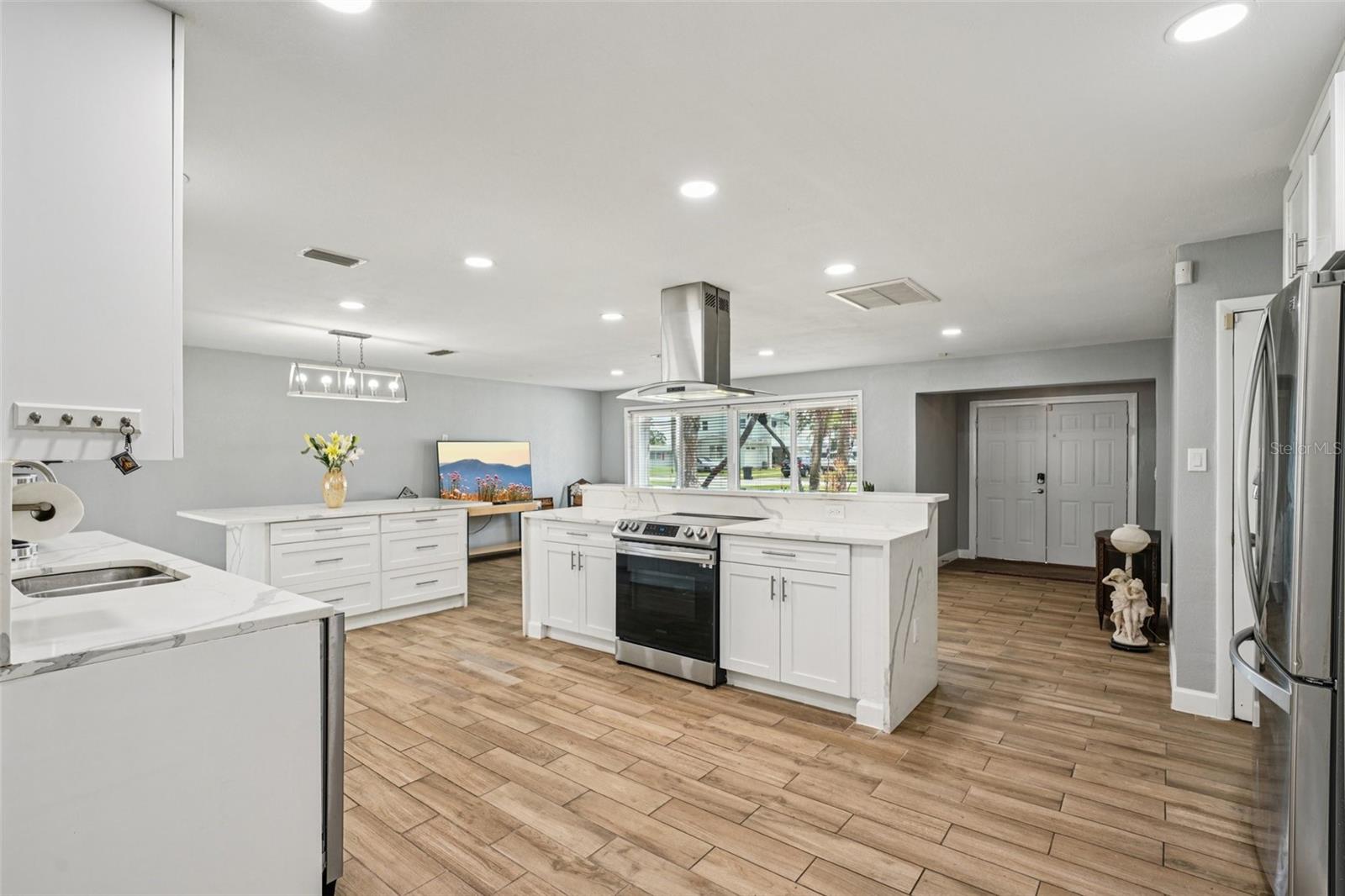 6010 BAYOU GRANDE BLVD NE — photo 27
